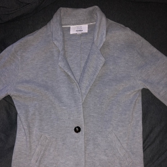 Pull and Bear Gray Coat - Picture 4 of 11
